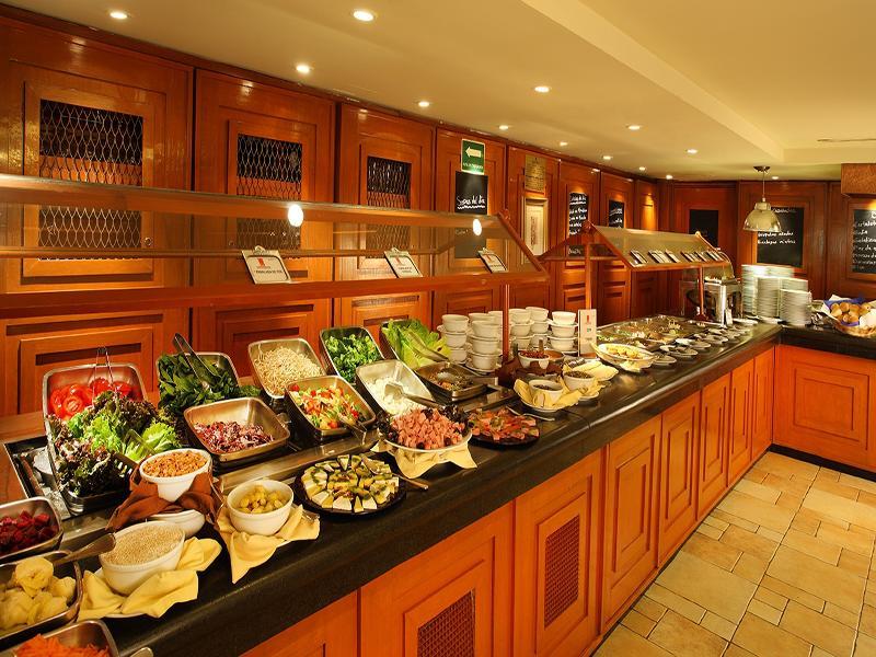 Emporio Reforma Hotel Cidade do México Exterior foto A salad bar