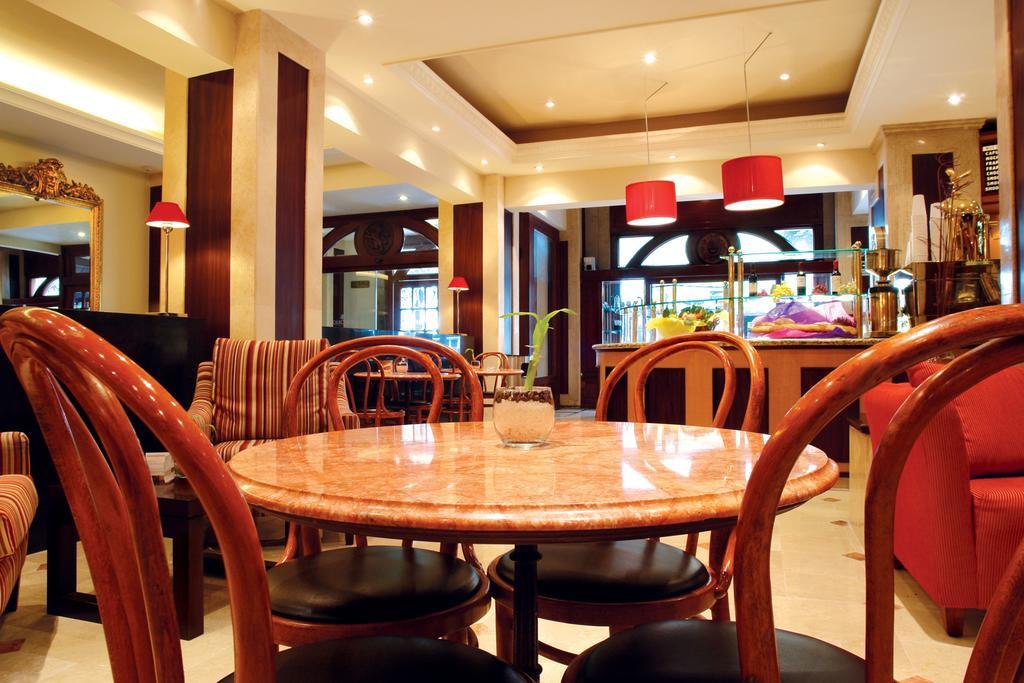 Emporio Reforma Hotel Cidade do México Restaurante foto The interior of the restaurant